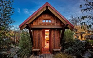 Jay Shafer’s Tiny House in Graton. (photography by Chris Hardy) 