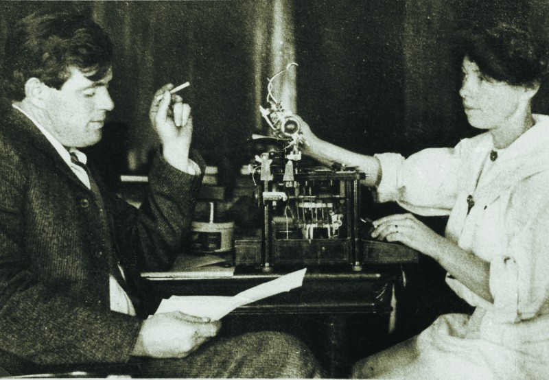 Jack London and Charmian London working together at their Beauty Ranch, a portion of which is now Jack London State Historic Park in Glen Ellen. (California State Parks)