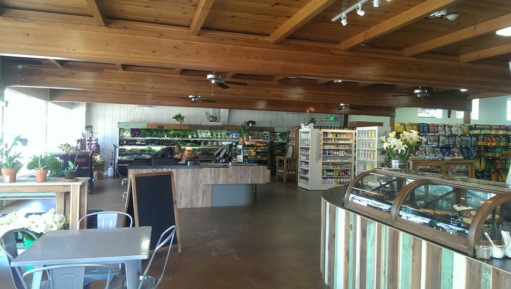 Dahlia & Sage Community Market: A brand-new market in this emerging culinary destination in far northern Sonoma County. A showcase for local farmers, the natural foods market includes both paleo and gluten free options, along with sushi from the much-missed Cafe Japan. 115 E. Second St., Cloveradale, 669-2320, dahliasagemarket.com. Photo: Kyle S/Yelp