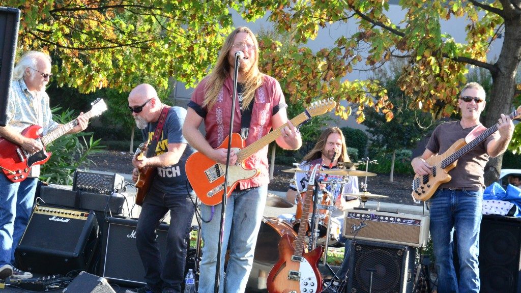 Arizona and the Volunteers playing live at St. Florian's Brewery in Windsor. (Tim Vallery)