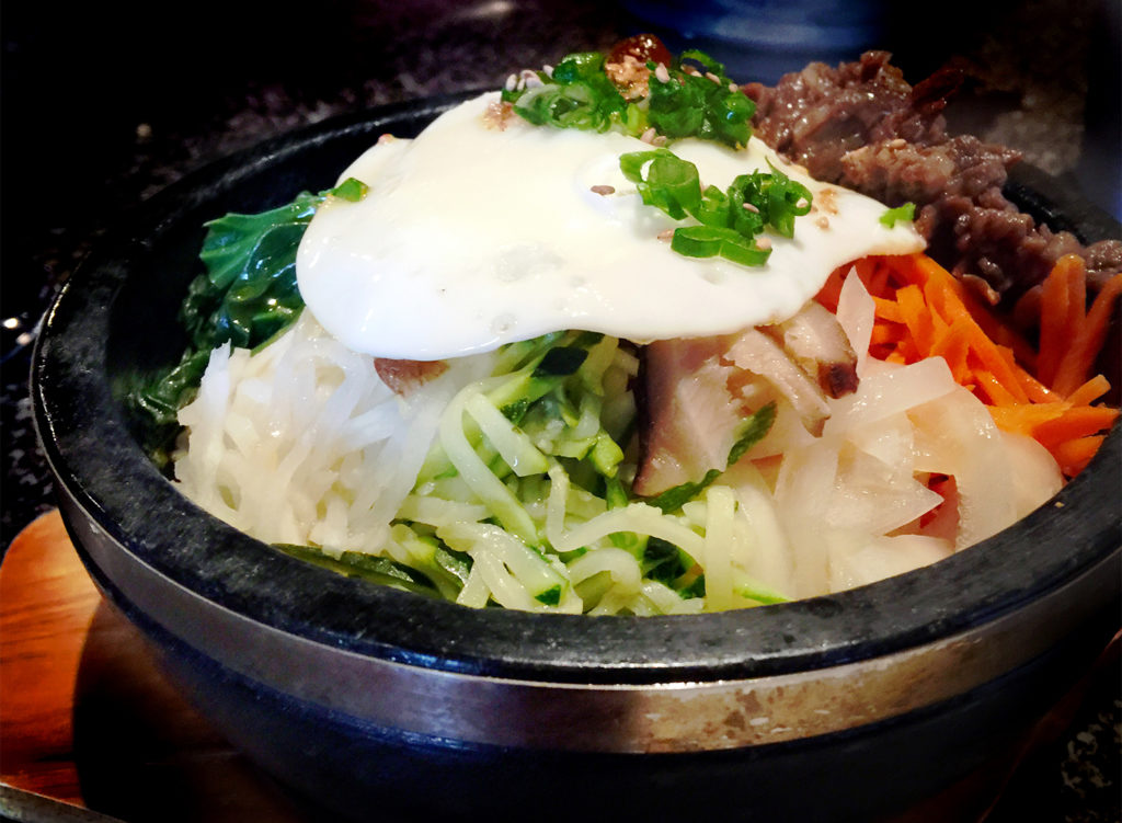 KOREA, Soban Korean in Petaluma: Dolsot Bibimbap (Heather Irwin,PD)