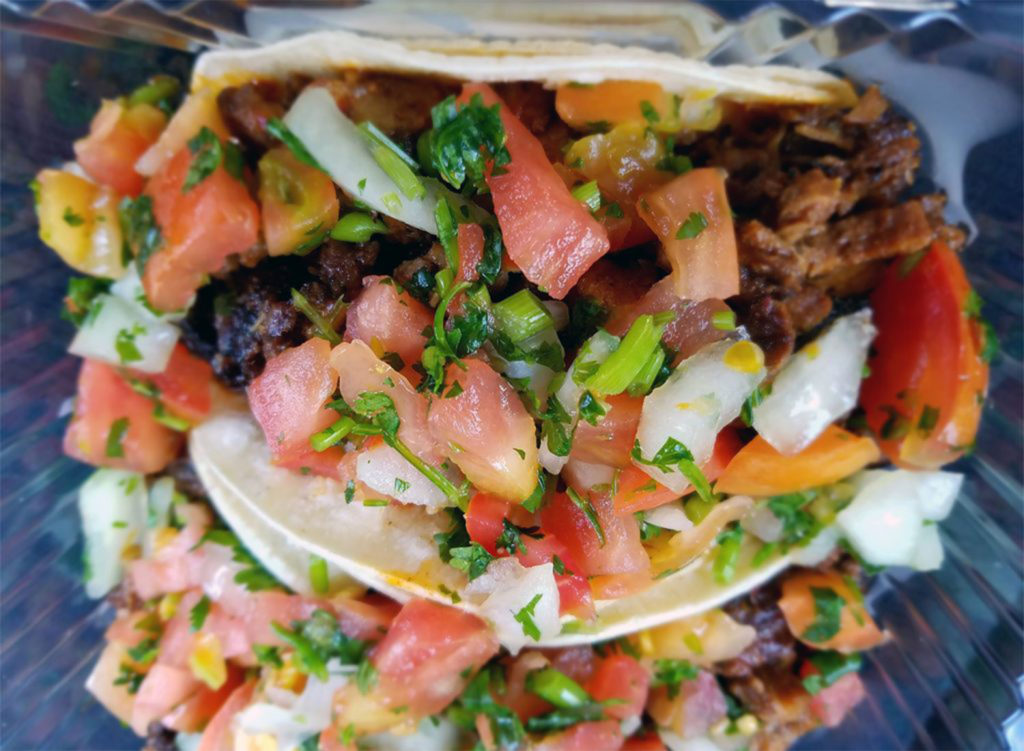 MEXICO, Juanita Juanita in Sonoma: Carnitas street tacos. Heather Irwin/PD