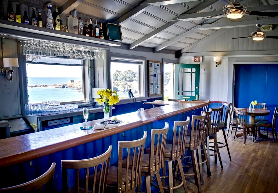 From Marin to Mendocino: 8 Ocean-View Bars To Visit Along Highway 1