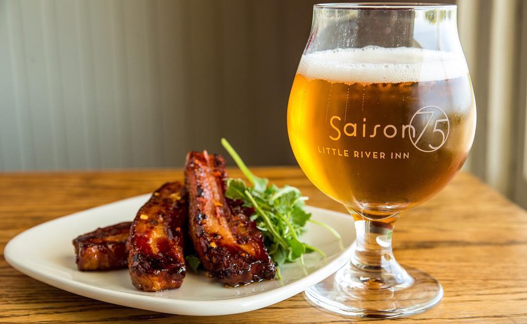 Billionaire's Bacon and the bar's signature saison at Ole's Whale Watch Bar in Little River. (Little River Inn)