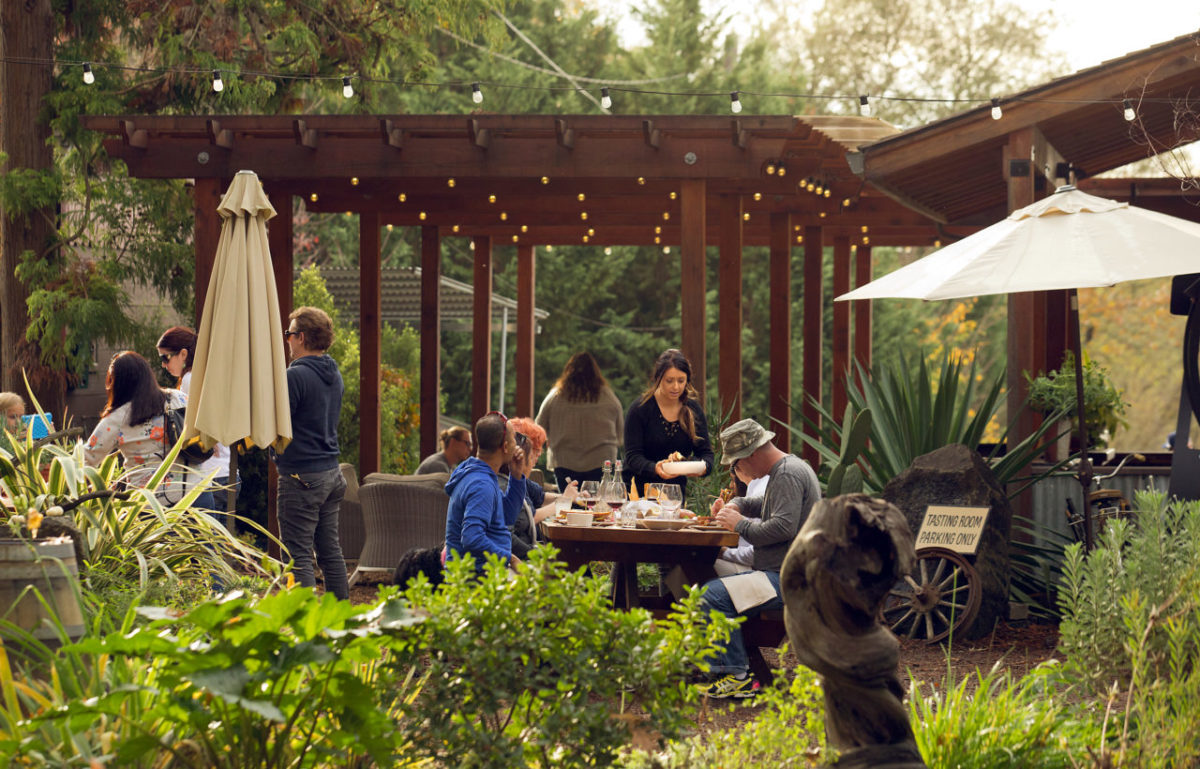 The Russian River Vineyards Restaurant & Farm in Forestville offers outdoor dining. (John Burgess/The Press Democrat)