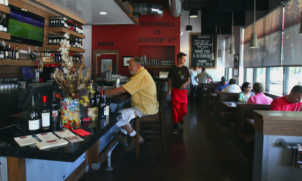 9/2/2012: D4: PC: The bar at Rosso Pizzeria and Mozzarella Bar in Petaluma. August 23, 2012.