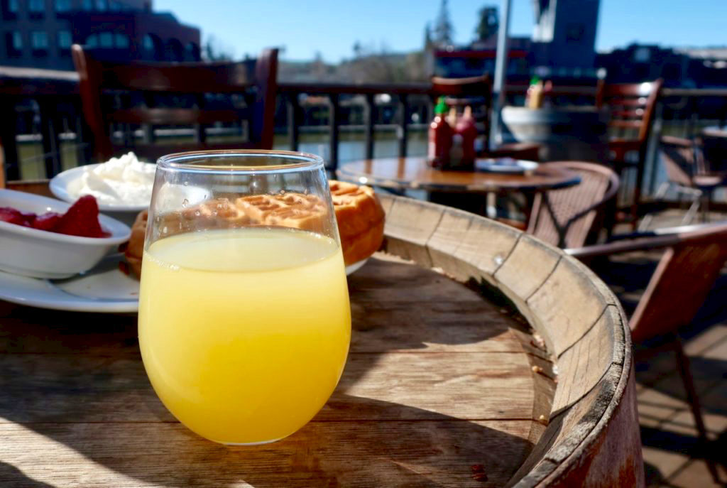 Start your morning right with bottomless mimosas at Taps Restaurant in Petaluma. The bubbles and orange juice will give you the right buzz to start, or end, your weekend. For a more complete list of places with bottomless mimosas, check our article here. 