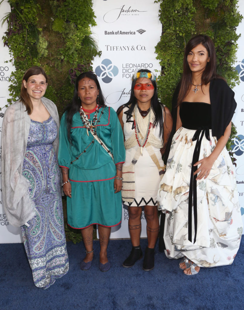 SANTA ROSA, CA - SEPTEMBER 15: Katie Jackson (L) and Julia Jackson (R) qith guests arrive at the Leonardo DiCaprio Foundation Gala at Jackson Park Ranch on September 15, 2018 in Santa Rosa, California.