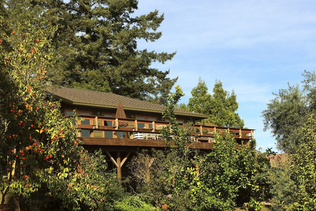 Outside view Pezzi Guest house Healdsburg