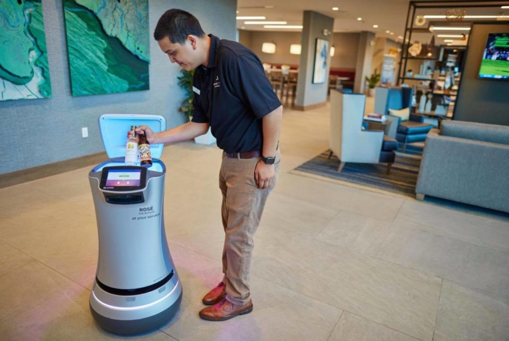 Healdsburg Hotel First in Sonoma County to Employ Robot for Room Service