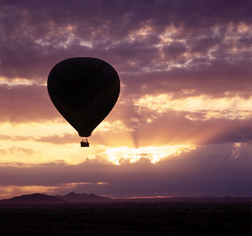 hot air ballooning near Phoenix, Arizona