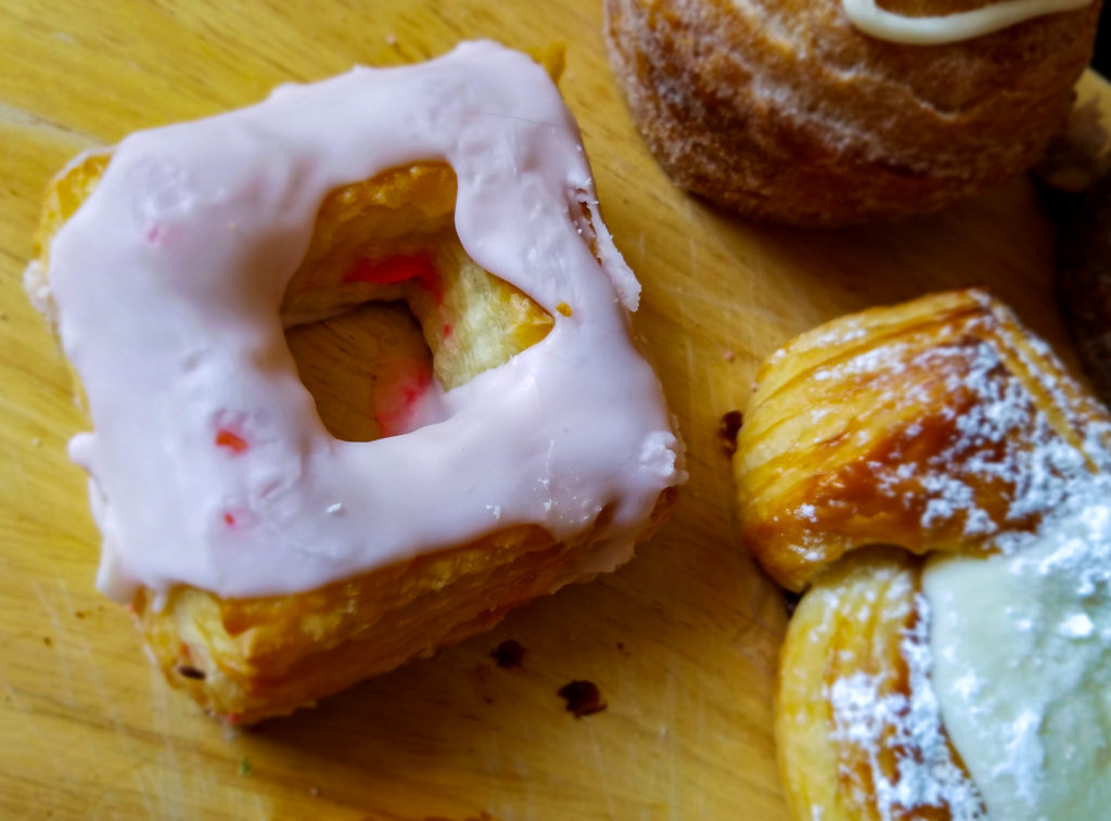 Strawberry cronut at Bright Bear Bakery in Petaluma. heather irwin/PD