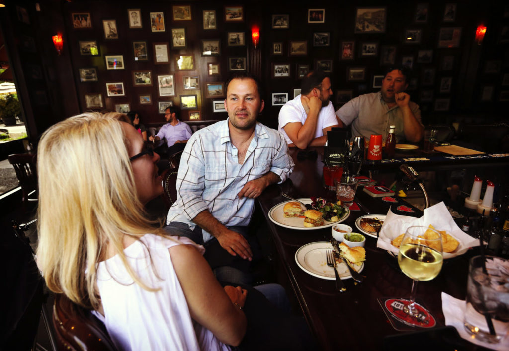 5/18/2014:D4: Patrons at the bar at Riccardo's Restaurant and Bar in the Annadel Shopping Center in Santa Rosa. ¬†¬†¬† PC: Patrons eat at the bar at Ricardo's Restaurant and Bar in the Annadel Shopping Center in Santa Rosa.