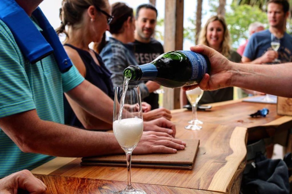 6 Sonoma Wineries for Sparkling Wine Lovers
