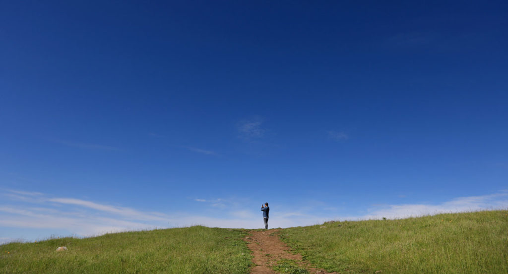 Blue sky greets Fernando Cardenas at Taylor Mountain Regional Park in Santa Rosa, Wednesday, April 18, 2018. Sonoma County has been named, for the fifth year in a row, as having some of the cleanest air in California. (Kent Porter / The Press Democrat) 2018