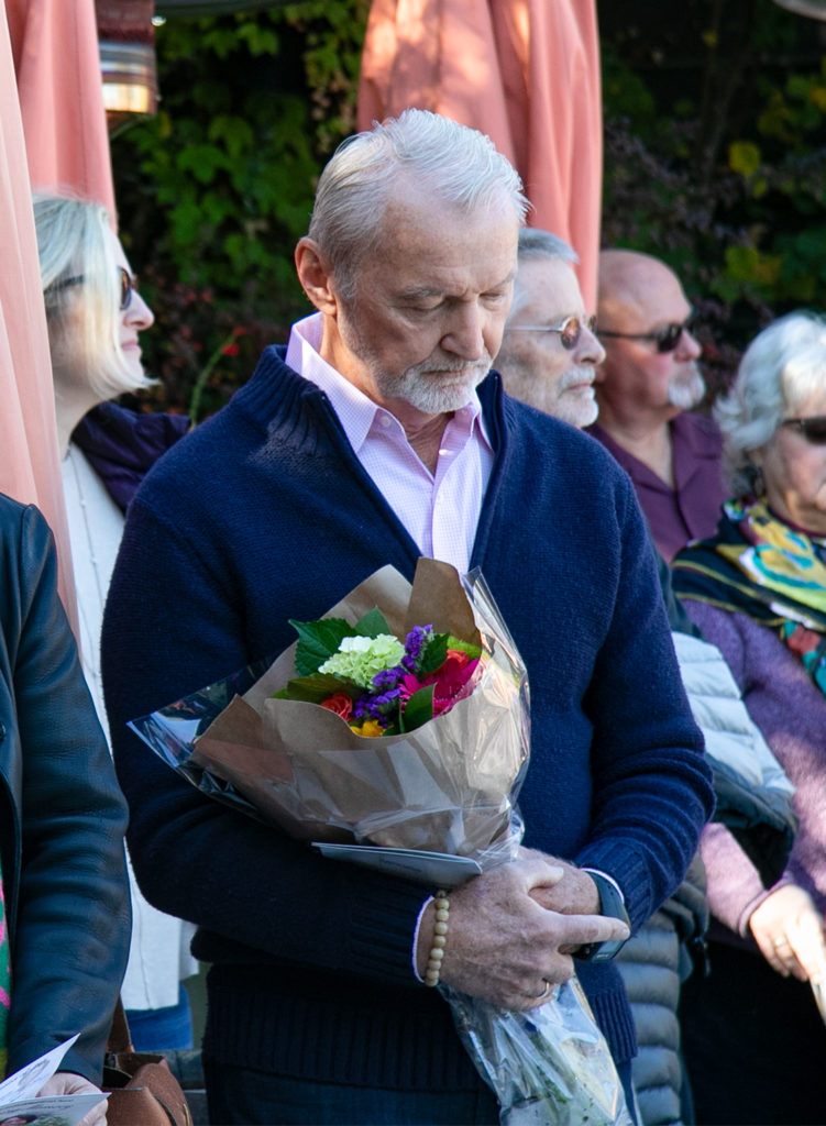 John Mutz at Evelyn Cheatham's memorial at Catelli's in Geyserville. Heather Irwin/PD