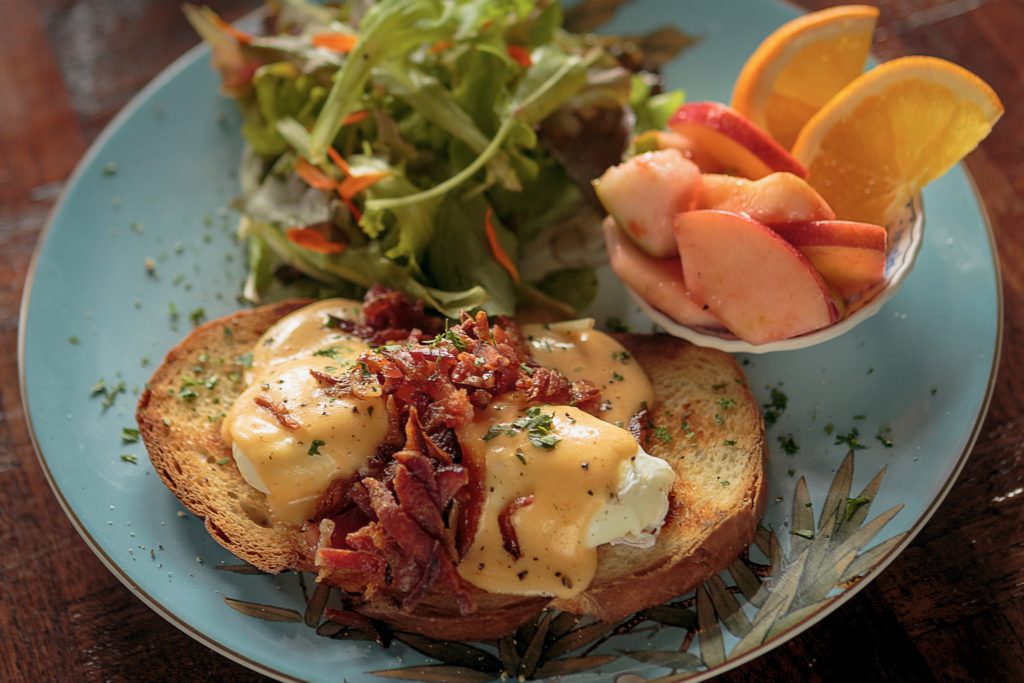 Eggs benedict at Wishbone restaurant in Petaluma. (Chris Hardy/Sonoma Magazzine)
