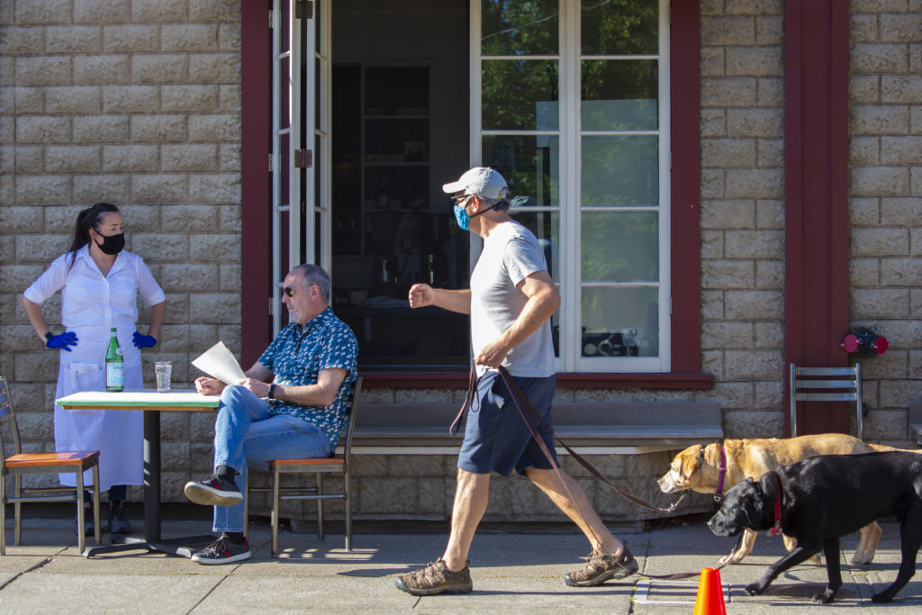 Outside dining tables have been added to the Cafe La Haye on East Napa Street in Sonoma. (Robbi Pengelly/Index-Tribune)