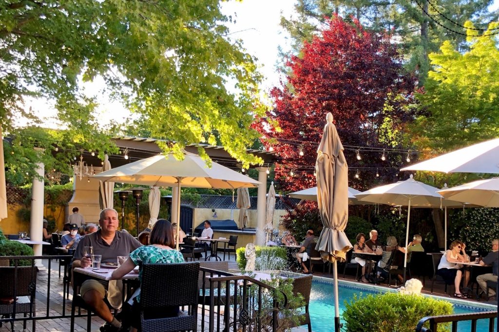 Top Restaurants for Patio Dining in Sonoma Valley