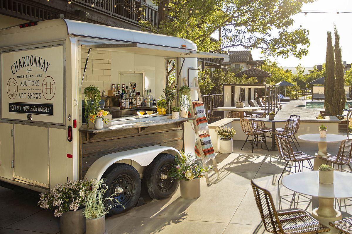 The poolside High Horse Bar at The Lodge at Sonoma. (The Lodge at Sonoma)