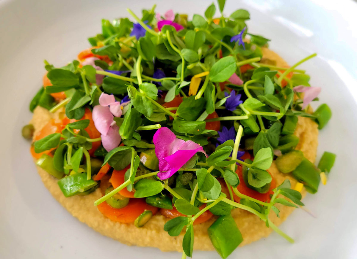 Hummus at Dillon Beach Coastal Kitchen in Dillon Beach. (Heather Irwin/Sonoma Magazine)