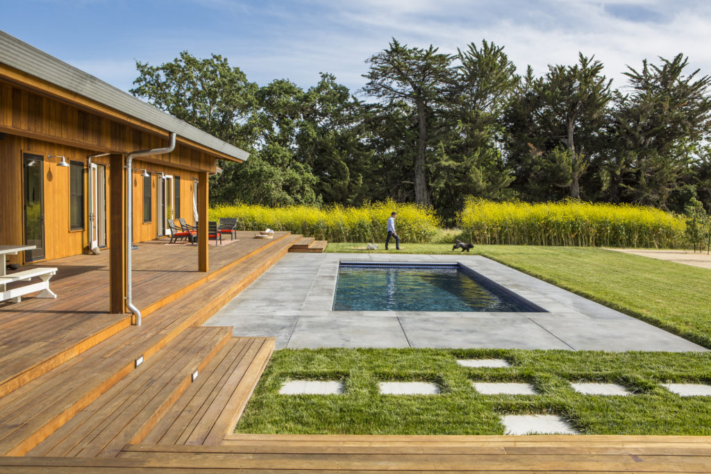 Gustave Carlson walks by the pool of his Sonoma home. (Photo: Laure Joliet)