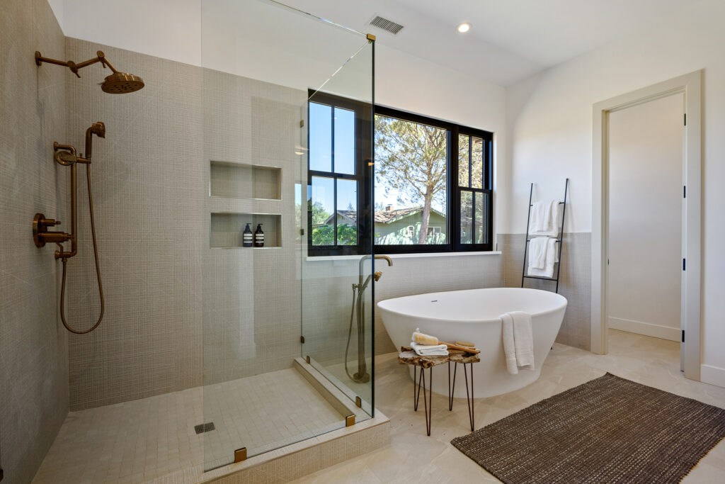 Only for use in Pueblo Avenue story. 