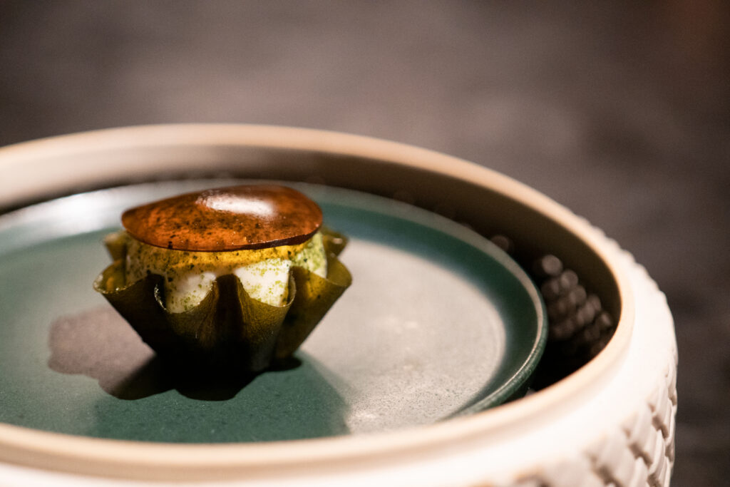 Amuse-bouche from Atomix in New York. (Courtesy of Atomix)