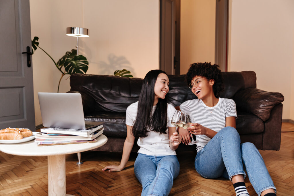 Sonoma wines can be ordered online and delivered to your doorstep. (Shutterstock)