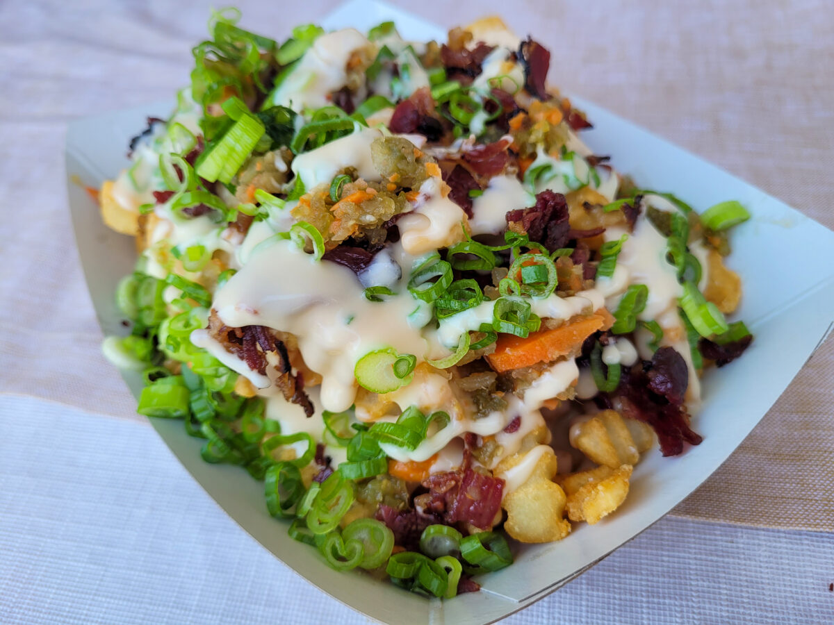 Pastrami fries from Loveski Deli at BottleRock 2022. (Heather Irwin/Sonoma Magazine)