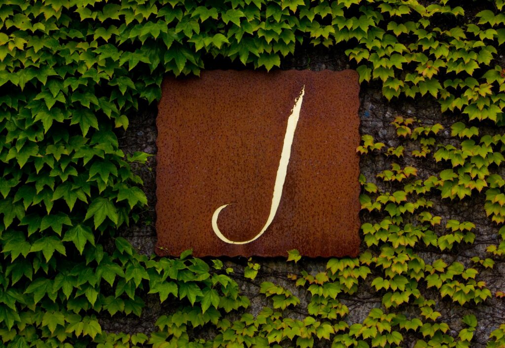 J Vineyards & Winery (courtesy of J Vineyards & Winery)