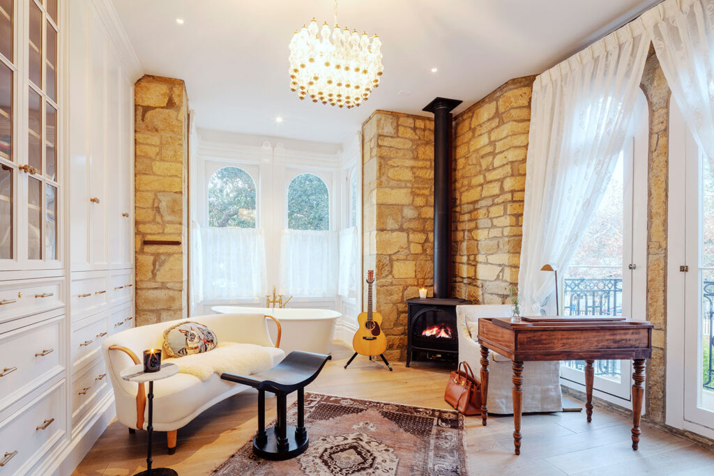 Guest room with bathtub at The Francis Inn in Calistoga. (Courtesy of The Francis Inn)