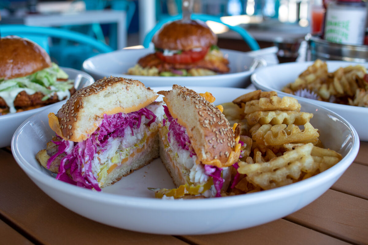 Fresh Catch Beach Burger at Delicious Dish in Sonoma (Heather Irwin/Sonoma Magazine)
