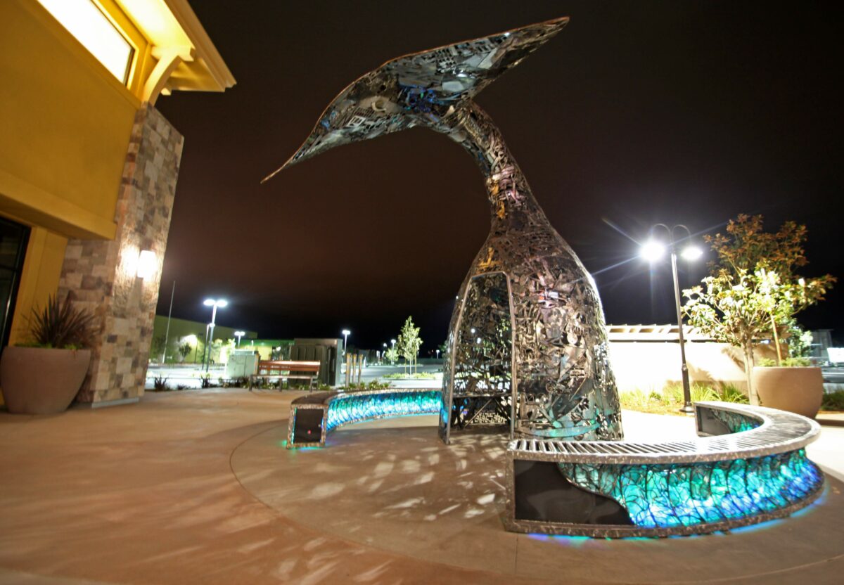 A 15-foot-tall whale tail, created from scrap metal by Sacramento artist Terrence Martin, at the Deer Creek Village shopping center in Petaluma. (Allison Jarrell/Petaluma Argus-Courier)