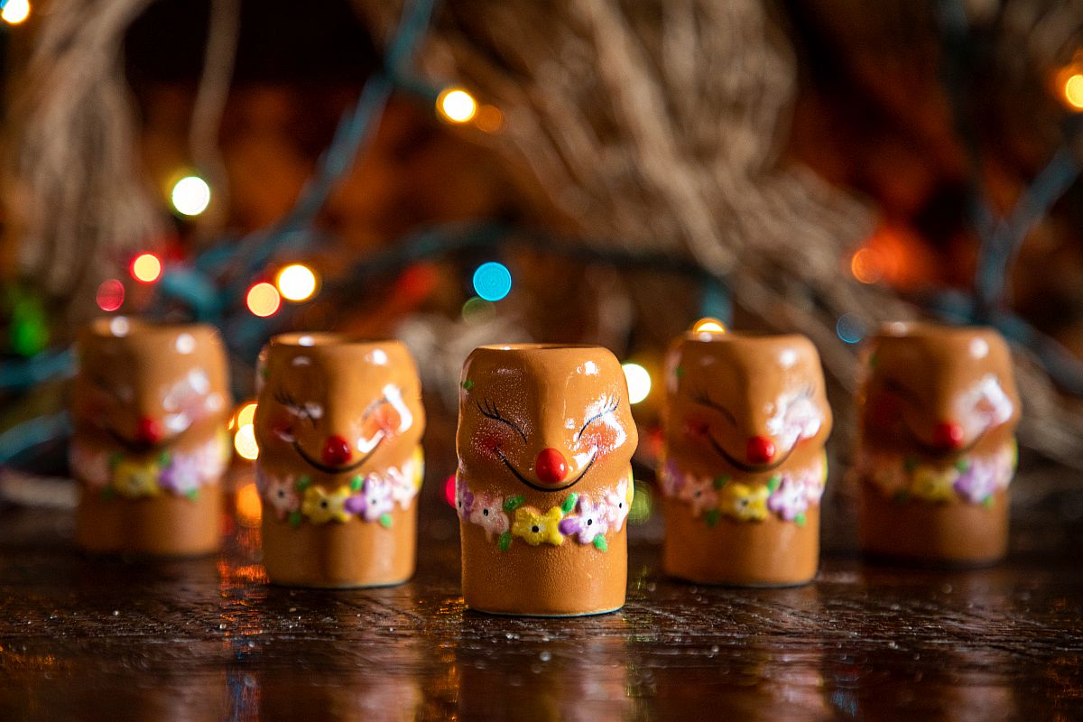 Top Shelf Elf cocktail (house spiced rum, falernum, cinnamon) on the Sippin’ Santa menu at the Lazeaway Club at Santa Rosa’s Flamingo Resort. (Courtesy Sippin’ Santa)