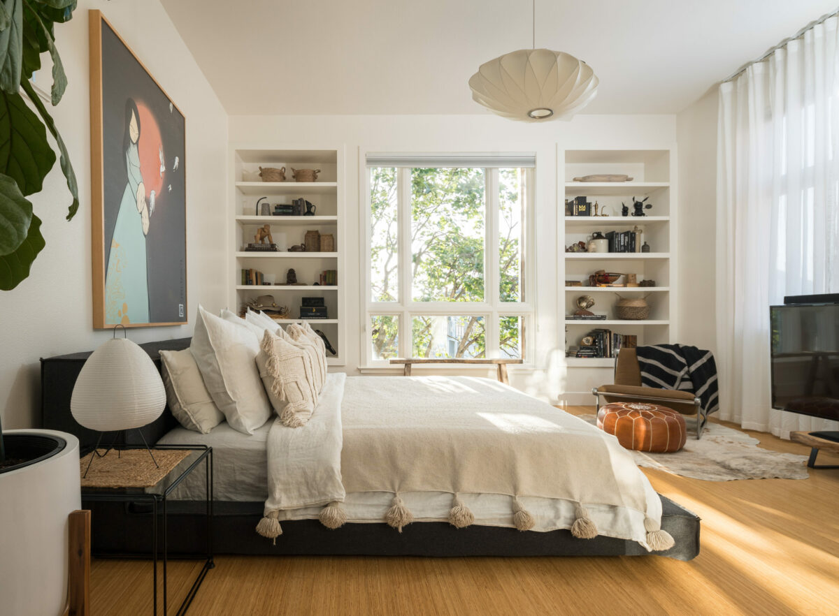 A spaciousness is achieved through built-in shelving and large windows. (Adam Potts)