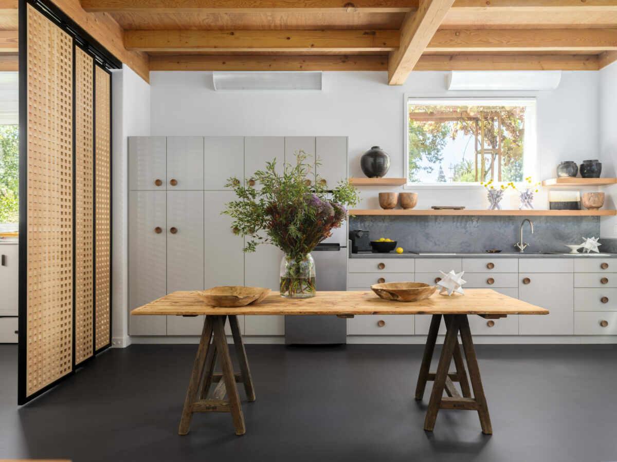 A Sebastopol live and work loft gets a cleanly stunning renovation from Sebastopol-based mother-daughter interior design team Tama and Lauren Bell of Tama Bell Design. (Christopher Stark)