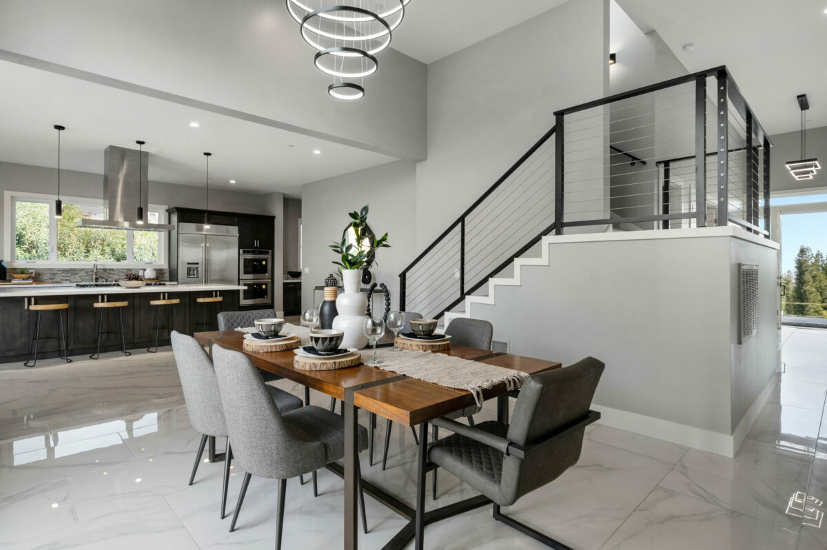 The eating area of the great room. (Lunghi Studios)