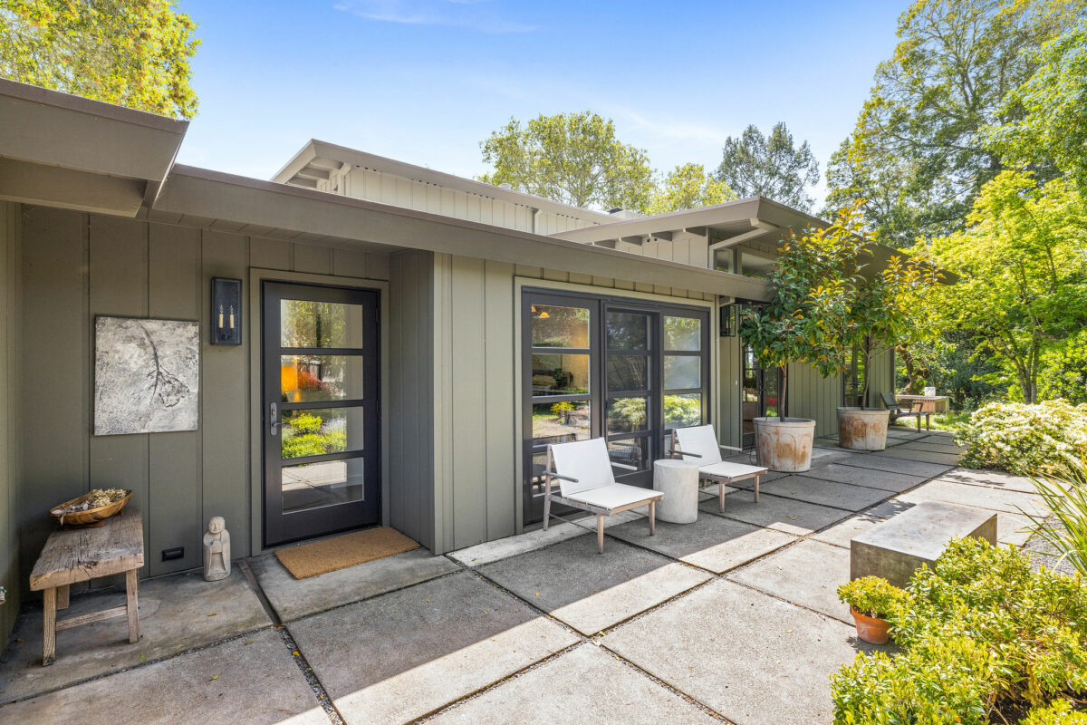 Midcentury Modern Homes With Magnificent Style