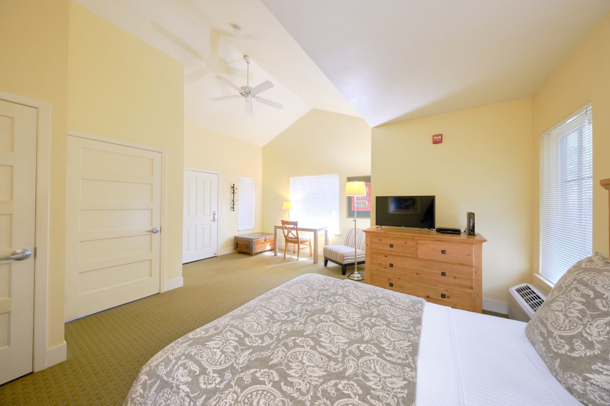 Calistoga Inn Restaurant & Brewery