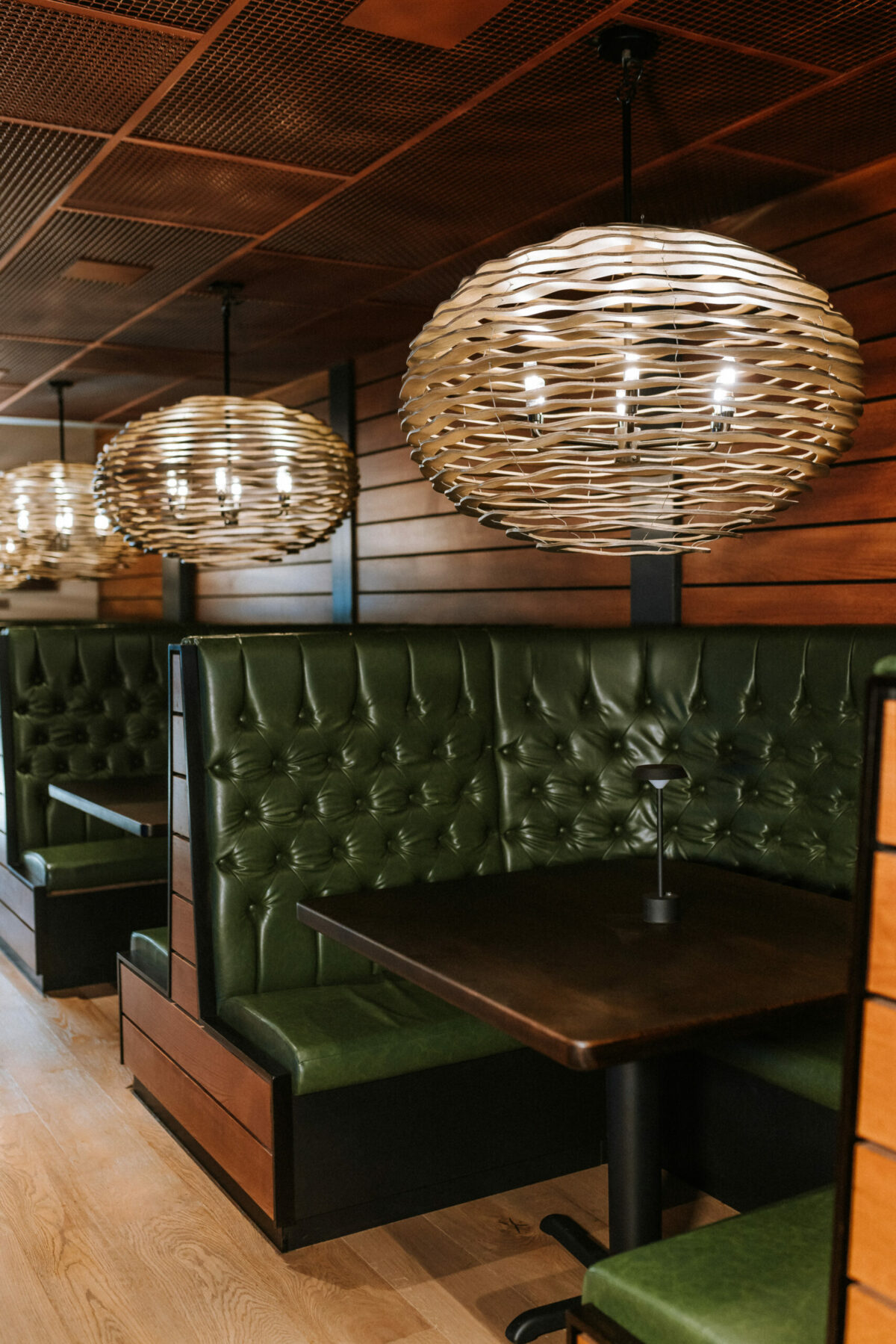 Goodnight’s Prime Steak + Spirits opens in Healdsburg. (ComePlum)