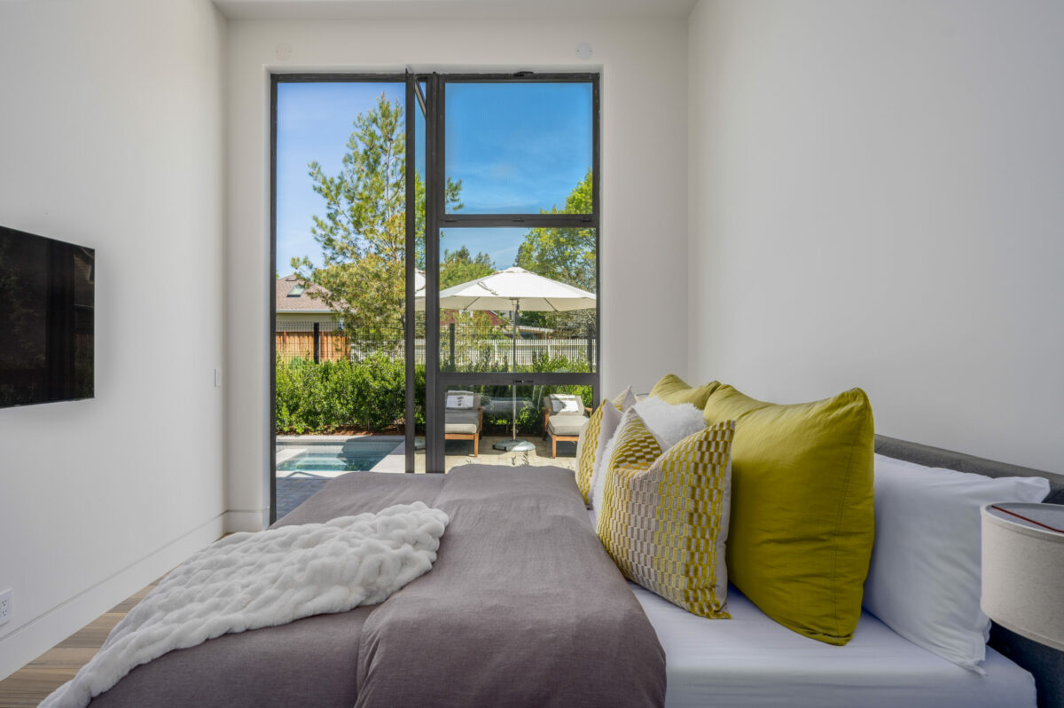 Clean lines and high windows create a tranquil interior. (Paul Rollins for Sotheby’s International Realty)