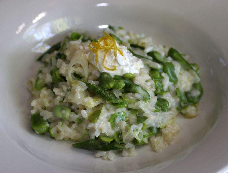 Spring lemon risotto at Bistro Ralph, Healdsburg. April 17, 2008. (Jeff Kan Lee/The Press Democrat)