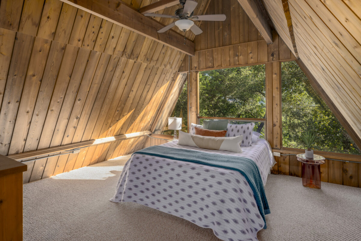 Bedroom with views. (Paul Rollins)