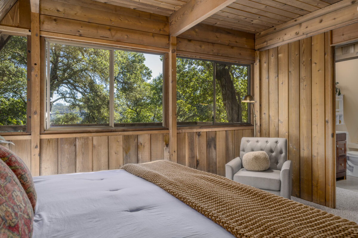 The home has both close-up and distanct views of oak trees. (Paul Rollins)