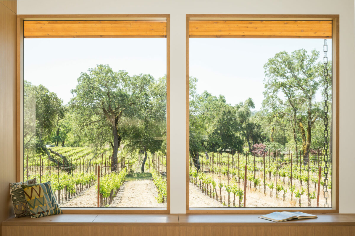 Vineyard views from the living room's window seat. (Adam Potts Photography)