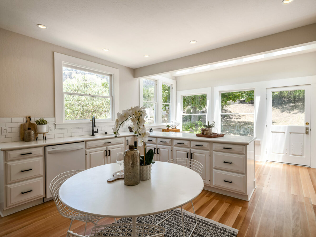 4701 Wallace Creek Road, Healdsburg