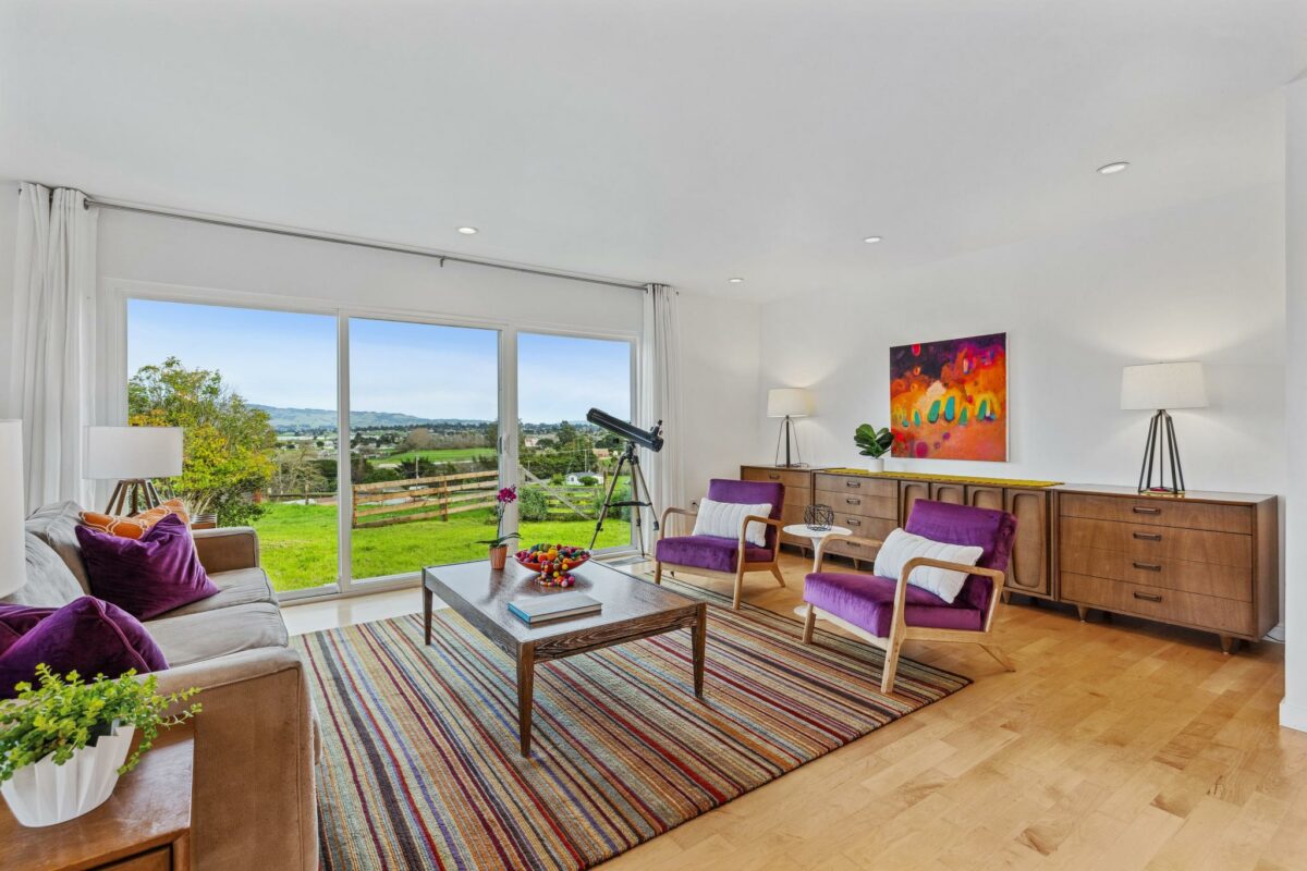 Homeowner and designer-artist Tegan Hoover renovated the dwelling with an aim to enhance spaciousness and views. (Compass Realty)