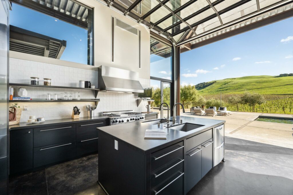 Kitchen. (Open Homes Photography / Sotheby’s International Realty)