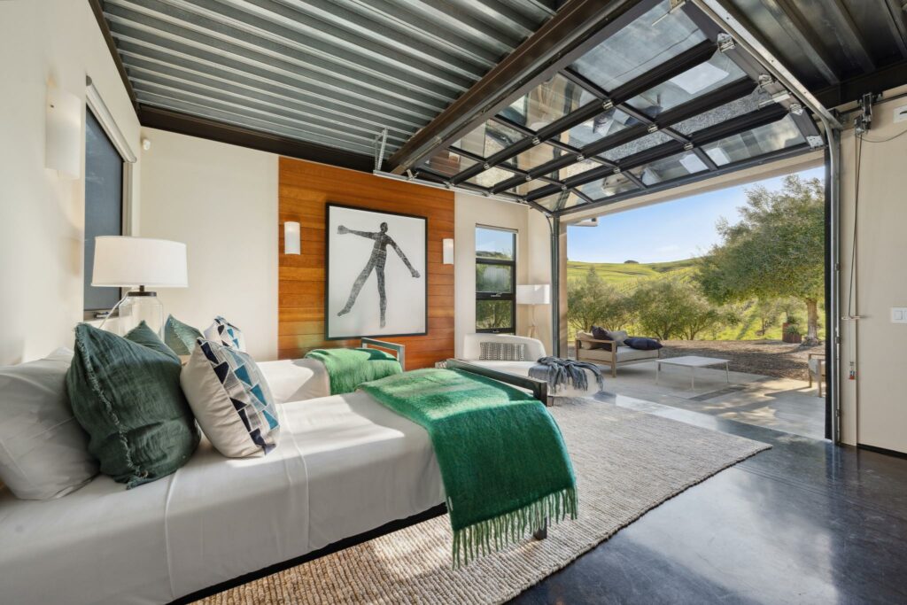 Bedroom. (Open Homes Photography / Sotheby’s International Realty)